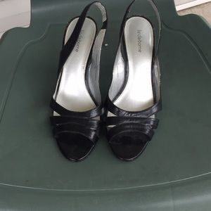 Liz Claiborne sandals size 10